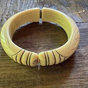 Vintage Carved Resin Cuff Bracelet - Women Jewelry
